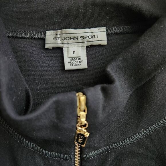 St John Sport Jacket Womens Small P Petite Athleticwear Short Sleeve Full Zip Wo - Picture 4 of 6